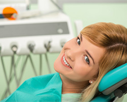 woman at dentist